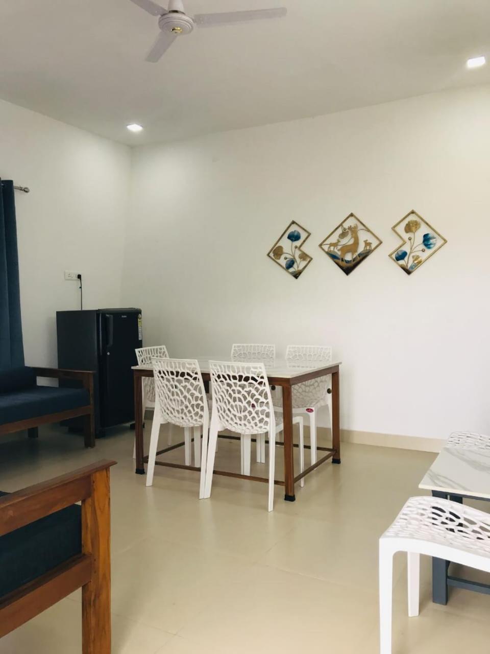 The Lobo'S Inn Pīrmed Εξωτερικό φωτογραφία