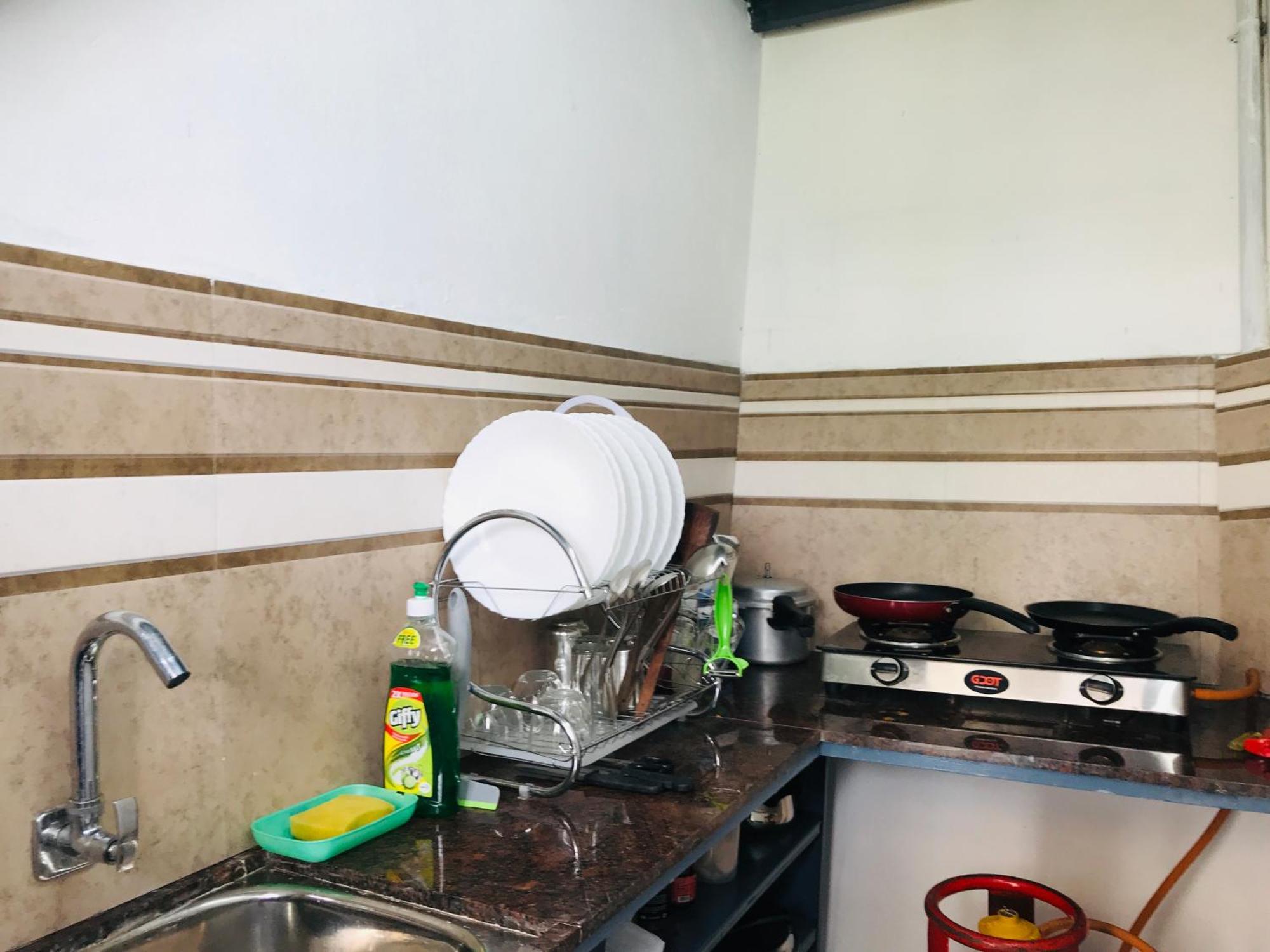 The Lobo'S Inn Pīrmed Εξωτερικό φωτογραφία